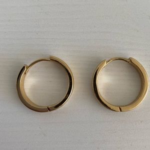 urban outfitters gold hoops